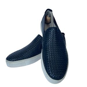 The Flexx Slip On Leather Sneakers Sneak Name Black Woven Women’s Sz 10